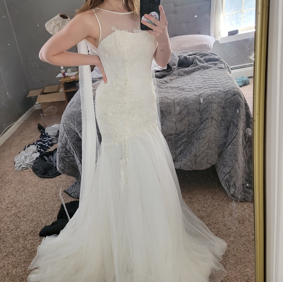 Tulle Beaded Mermaid dress with appliqués - Picture 1 of 7